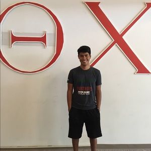 Meet your Posher, Carlos